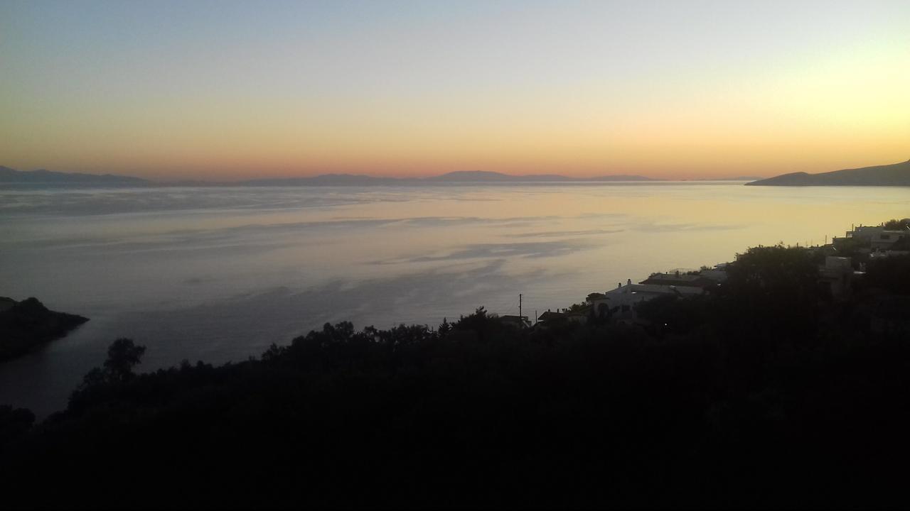 Perigiali Layrio Hotel Agia Marina Mikrolimanou Buitenkant foto